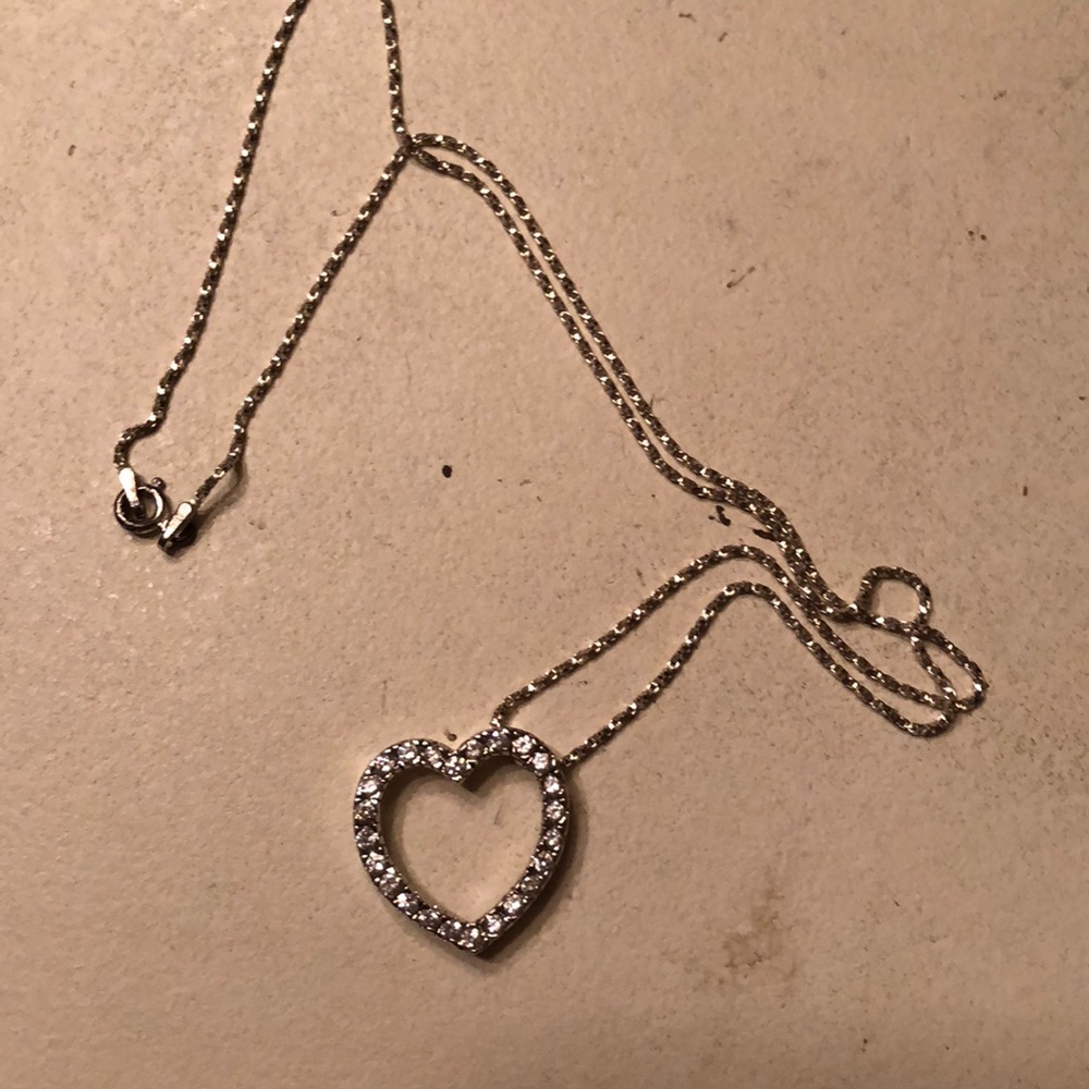 Fake diamond heart necklace